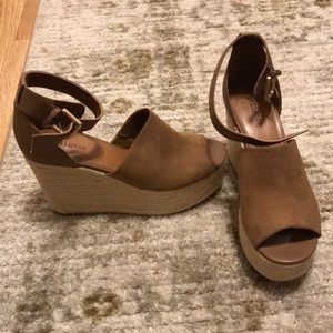 Brown wedges (never worn)